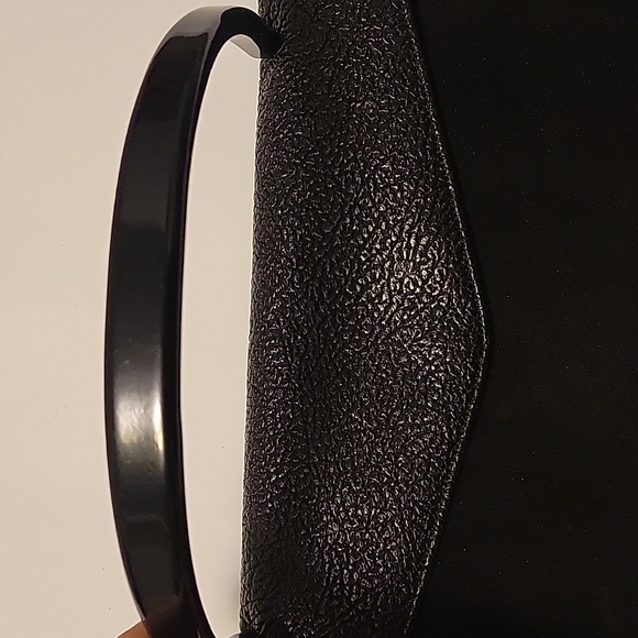 Vintage Miller Black Velvet Clutch with Faux? Leather and Lucite Handle - Picture 3 of 11